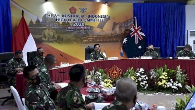 Panglima TNI Marsekal TNI Hadi Tjahjanto, S.I.P bersama CDF Australia pimpin sidang ke-8 AUSINDO HLC tahun 2020.