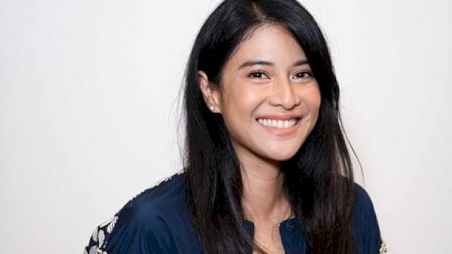 Dian Sastrowardoyo.