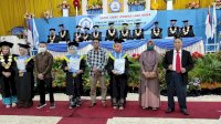 Stimlash Jaya Makassar Mewisuda Sebanyak 209 Sarjana Ekonomi