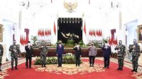 180 Pati TNI-Polri Terima Arahan Presiden Jokowi