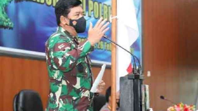 Panglima TNI, Marsekal TNI Hadi Tjahjànto.