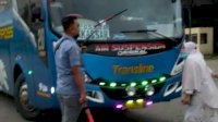 Videonya Viral Pegang Golok, Dirut Terminal Sebut Pengadangan Bus Picu Keributan