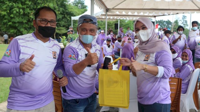 HUT IKA Smansa Angkatan 81, Kepala Daerah-Wakil Rakyat Bertemu