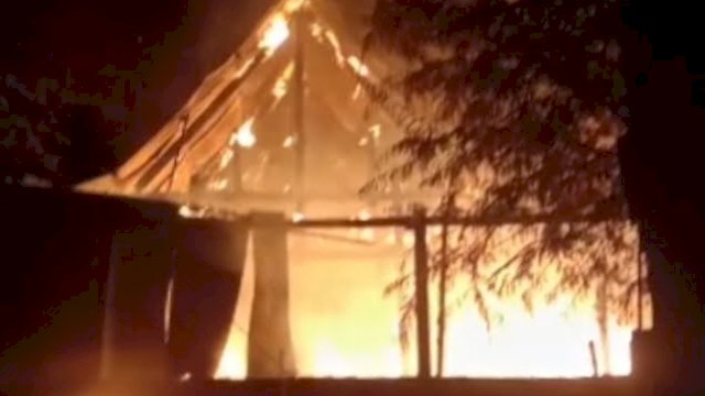 Kebakaran di Allu Tarowang Jeneponto, Bocah 8 Tahun Tewas Terpanggang