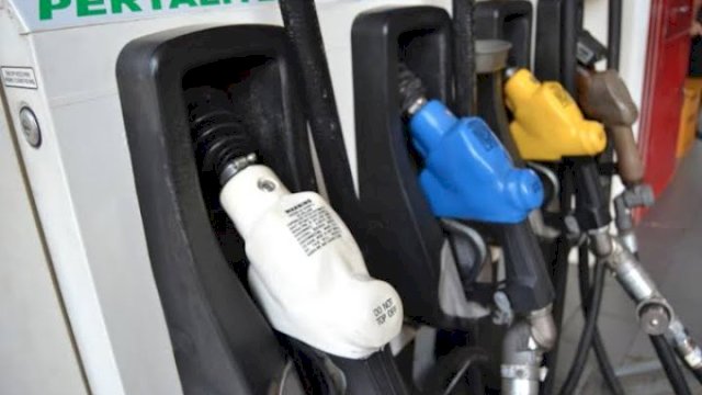Ilustrasi Pengisian Bahan Bakar Minyak di SPBU. (Istimewa). 