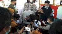 Dipegang Kapolda Sulsel Saat Divaksin, Siswi SD Ini Mengaku Tidak Sakit