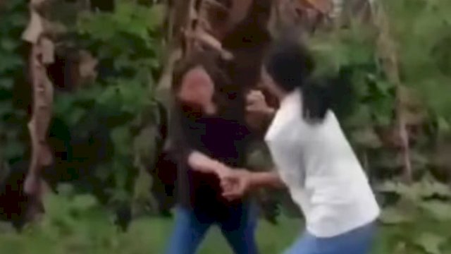 Polisi Selidiki Video Perkelahian Dua Remaja Perempuan Di Pinrang Yang Viral Di Medsos