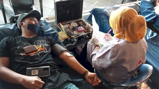 Donor darah yang dilaksanakan di Swiss Bell In Panakkukang Makassar