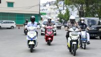 Kasat Lantas Polrestabes Makassar Jajal Sepeda Motor Listrik