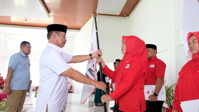 Ketua Palang Merah Indonesia (PMI) Kabupaten Gowa, Abd Rauf Malaganni meminta PMI kecamatan membentuk Relawan Siaga Bencana Masyarakat (Sibat).