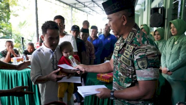 Syukuran dalam rangka hari ulang tahun (HUT) ke-72 Penerangan TNI AD di Mapendam XIV/Hasanuddin, Jalan Urip Sumoharjo, Kota Makassar, Jumat (13/01/2023).