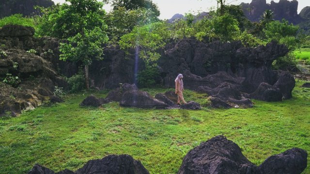 Taman Batu Karst di Balocci