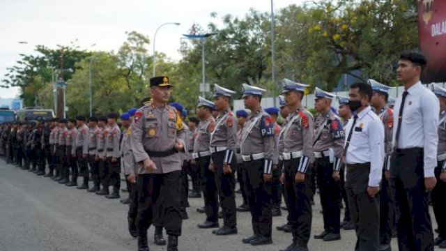 Kapolda Sulbar Pimpin Apel Gelar Pasukan Ops Ketupat Marano 2023 