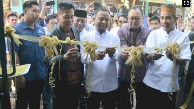 Rudianto Lallo Hadirkan Gubernur Sulsel Resmikan Sekretariat IKA SMAN 6 Makassar