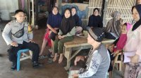 Silaturahmi dengan Warga, Bripka Aswin Jahar Sampaikan Pesan Kamtibmas
