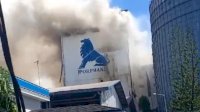 Gedung Pokhpand di Kima Makassar Terbakar, Pekerja Luka Bakar