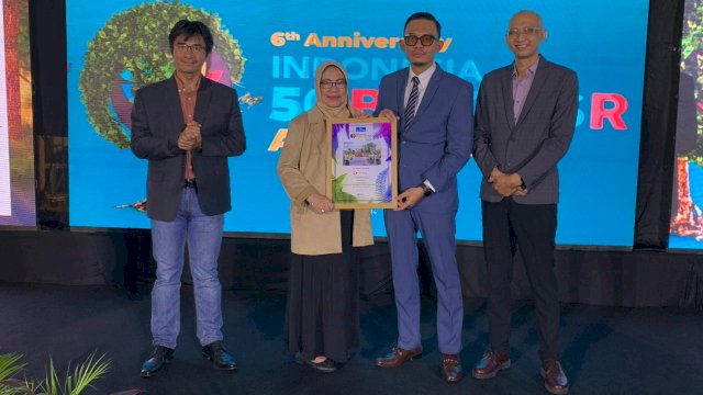 Bumi Karsa kembali menerima penghargaan nasional pada kategori Corporate Social Responsiblity (CSR).(Foto:Kalla)