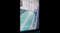 Seorang Pria Mencuri Celengan Masjid, Sempat Laksanakan Shalat