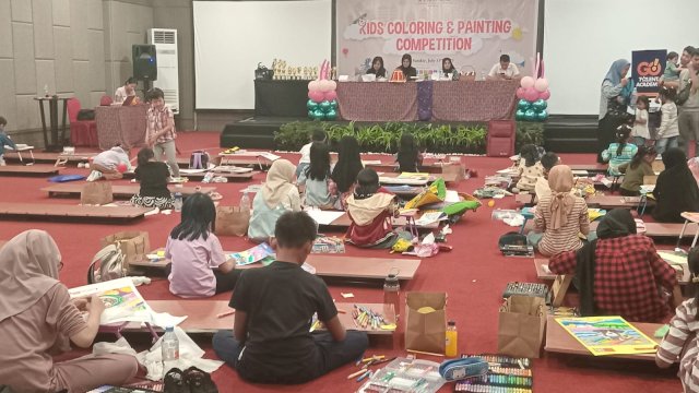 Swiss-Belinn Panakkukang Makassar sukses menggelar acara Lomba Mewarnai & Menggambar untuk anak-anak Minggu, 13 Juli 2025 di Ruby Room, Swiss-Belinn Panakkukang.(Foto:lintas)