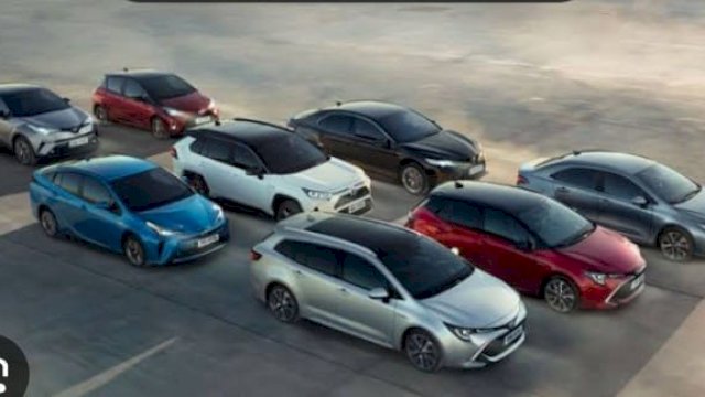 Penjualan kendaraan hybrid Toyota di Sulawesi Selatan menorehkan prestasi gemilang. Hingga semester I/2025, Toyota berhasil menguasai 76,4. (Foto:Kalla)