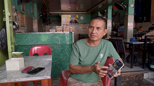 Layanan digital Pegadaian membantu kelancaran operasi Warkop Luken, sebuah warung kopi di Jalan Buru, Makassar.(Foto:lintas)