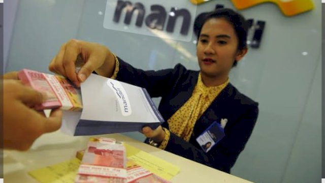 Di Makassar, nasabah kini dapat merasakan proses transaksi yang lebih cepat dan tertata. Teller yang responsif, petugas CS yang informatif, dan ruang tunggu yang lebih nyaman menjadi fokus utama.(Foto: ist)