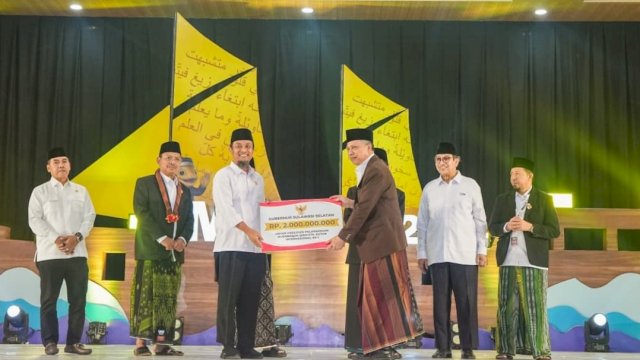 Gubernur Sulsel Komitmen Perkuat Infrastruktur Jalan di Wajo Senilai Rp522 Miliar