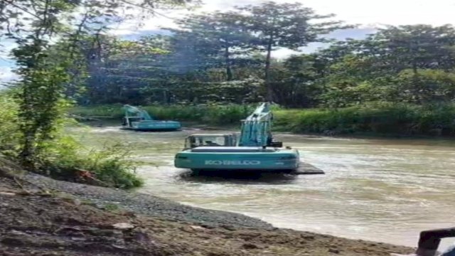 Mitigasi Bencana Banjir, Gubernur Sulsel Normalisasi Sungai Suli di Luwu Senilai Rp18,7 Miliar