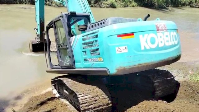 Mitigasi Bencana Banjir, Gubernur Sulsel Normalisasi Sungai Suli di Luwu Senilai Rp18,7 Miliar