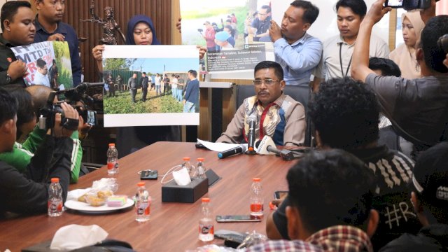 H Hasman Usman selaku kuasa hukum PT Hadji Kalla menegaskan bahwa pernyataan tersebut menyesatkan dan berpotensi menggiring opini publik.(Foto:Kalla)