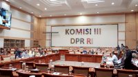 Sebelum Rapat Panja Dimulai, Komisi III DPR dan Wakil Menteri Hukum Heningkan Cipta untuk Korban Bencana Sumatra