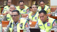 Kakorlantas Instruksikan Polantas Peran Aktif Bantu Distribusi Logistik di Tengah Bencana Nasional