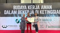 Komitmen Utamakan Budaya Kerja Aman, Bumi Karsa Raih Penghargaan K3 Platinum